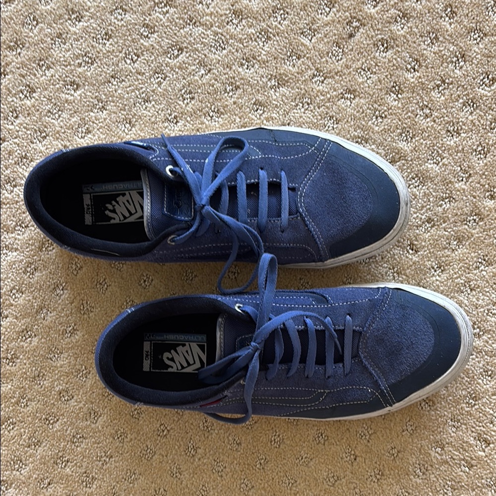 Vans Men's Blue Sneakers